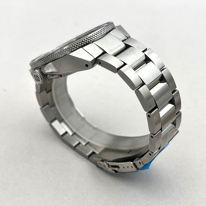 Silver 45mm Seiko Samurai King - огляд і ціна Citizen Watch Tsuyosa